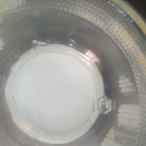 Brockway glass company 1990s jar with white and yellow daisies, plastic lid. - Picture 4 of 5